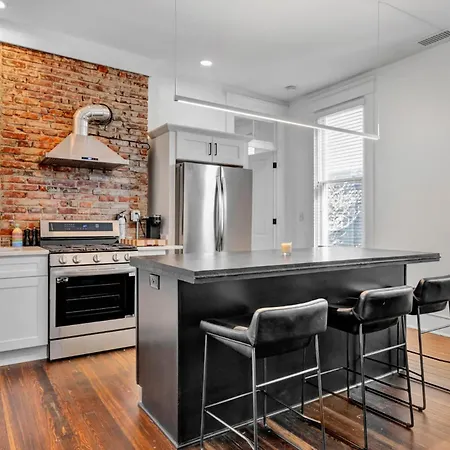 Charming Stay In Louisville'S Vibrant Highlands